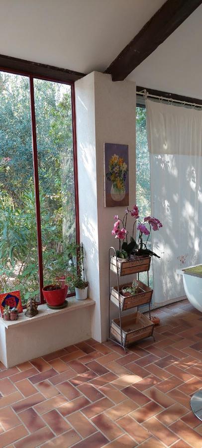 Etxe Laminak Bed & Breakfast Sisteron Exterior photo